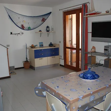 Confortevole Casa Nyaraló *